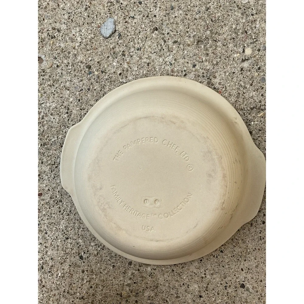 PAMPERED CHEF Stoneware 12.5